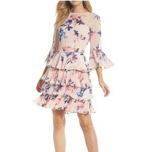 Eliza J NWT ($148 retail!) pretty pink floral tiered dress 💕🌸
